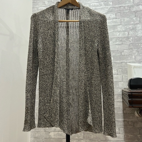 Eileen Fisher Black Natural Organic Linen Blend Flutter Cardigan oversized XS - Picture 2 of 6